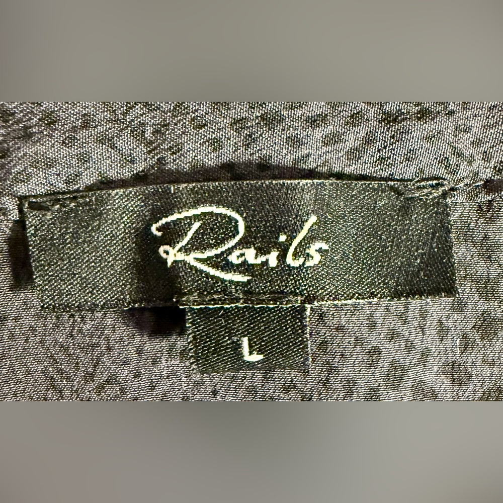 Rails 100% Silk, Black/Charcoal, Long Sleeve, Midi Dress With Subtle Cobra Print - Picture 9 of 10